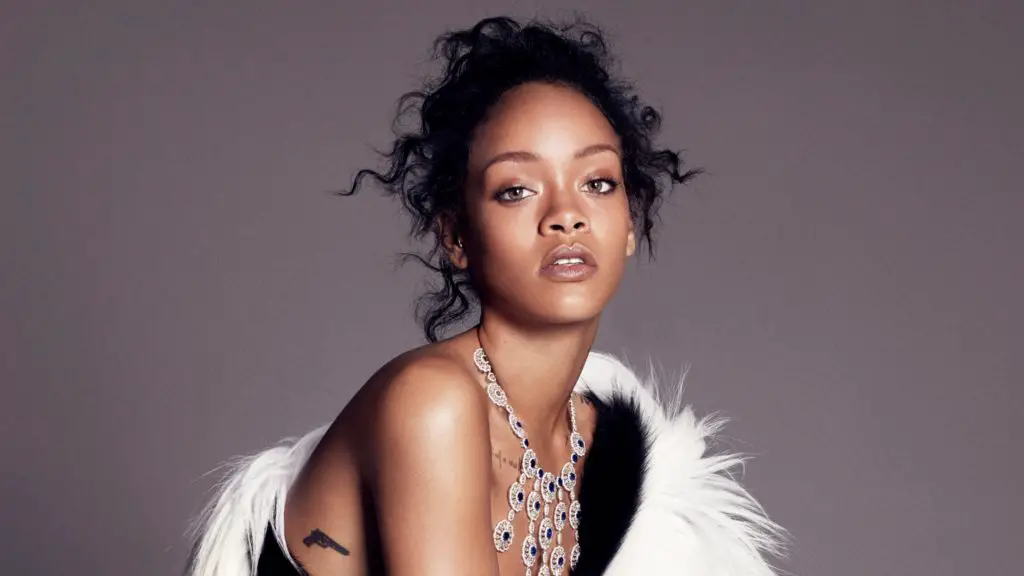 Rihanna s’offre une maison de Beverly Hills pour 13,8 millions de dollars