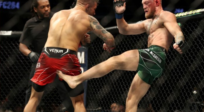 « Tu vas mourir dans ton sommeil, toi et ta femme » menace Conor McGregor à son adversaire Dustin Poirier