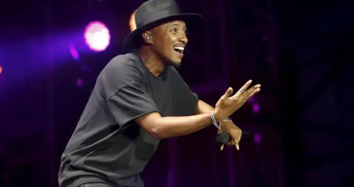 Soprano se confie sur l’abandon de son enfant, né sous X, lorsqu’il avait 16 ans [Vidéo]