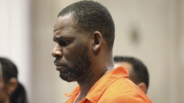Condamné pour Crimes sexuels, R. Kelly porte plainte contre la prison où il est détenu