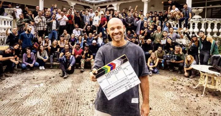 Une explosion pour la fin de tournage du film de Franck Gastambide à Medellin ! [VIDÉO]