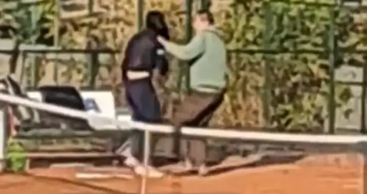 Tennis : un père tape sa fille à l’entraînement [Vidéo] !