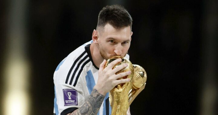 Messi obtient le trophée Fifa The Best devant Mbappé et Benzema