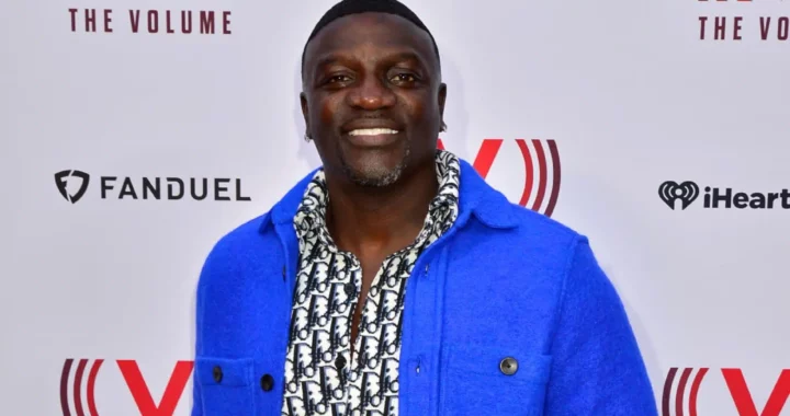 Akon crée une polémique considérable en affirmant que les hommes et les femmes ne sont pas égaux ! [VIDÉO]