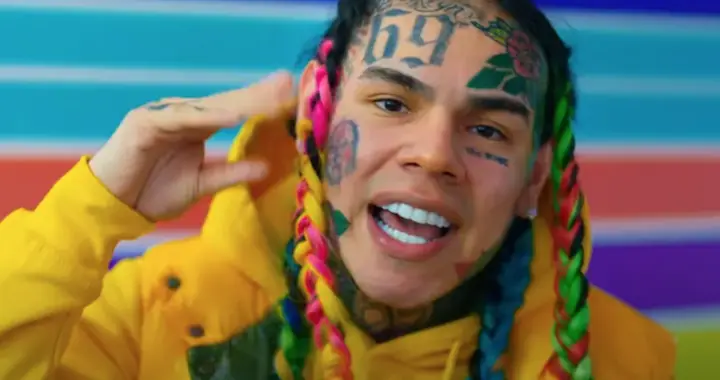 6ix9ine explique pourquoi il a balancé ses ex associés [VIDÉO]