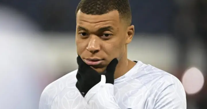 Mbappé recadre l’Equipe 21 :«Évitez de mettre mon nom dans vos salades et vérifiez vos sources svp… »