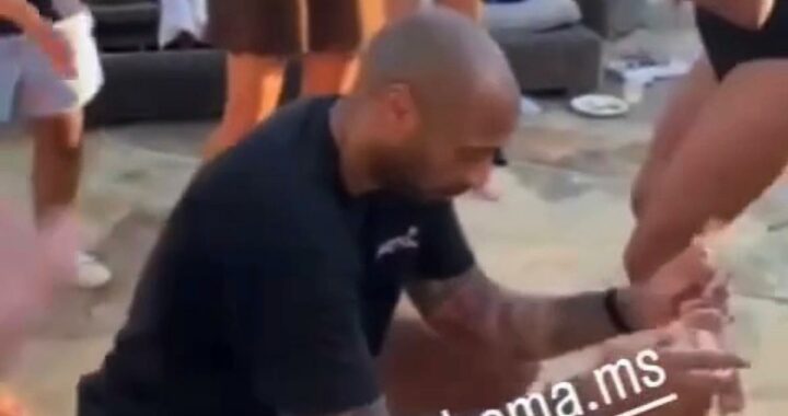 Quand Thierry Henry s’enjaille et twerk en vacances ! [VIDÉO]