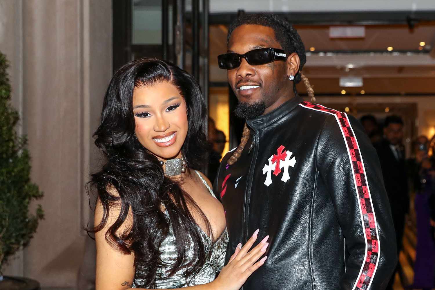 Offset révèle avoir dépensé plus de 10 millions de dollars pour Cardi B