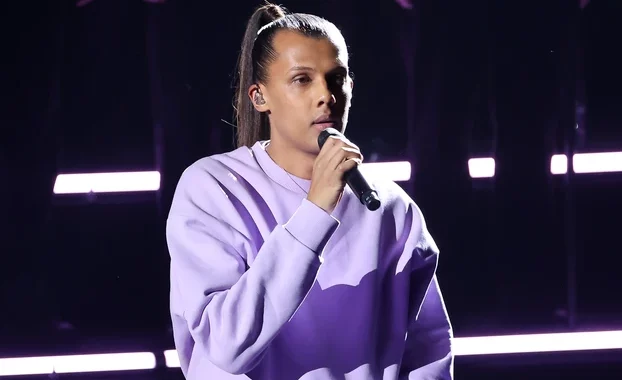 Stromae renaît de ses cendres après une longue pause musicale