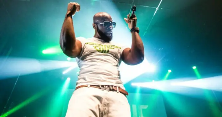 Kaaris met le feu à l’Accor Arena pour fêter les 10 ans de « Or noir » [VIDÉO]