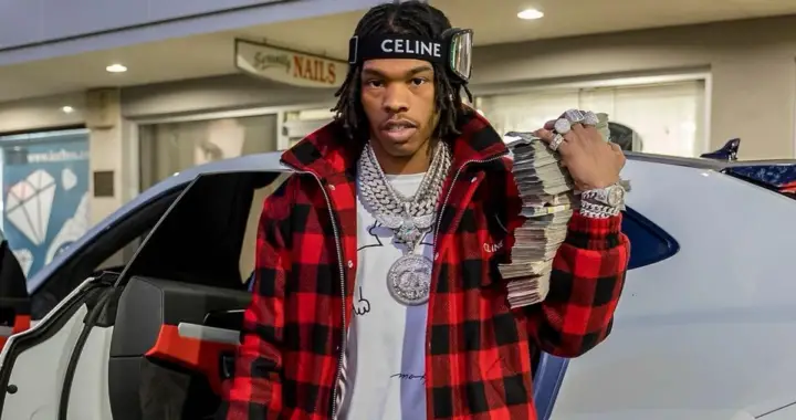 Lil Baby : « bienvenue chez moi », le rappeur nous dévoile sa villa luxueuse à Atlanta [vidéo]