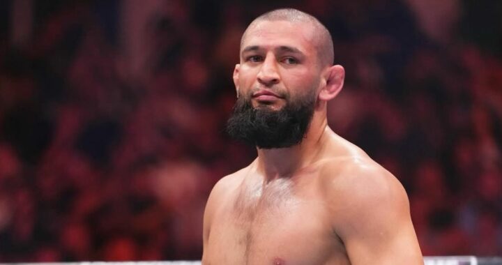 Khamzat Chimaev champion UFC après sa démonstation de lutte contre Du Plessis [Vidéo]