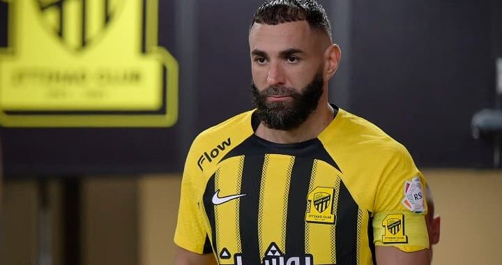 La blague ratée d’une journaliste à Karim Benzema [Vidéo]