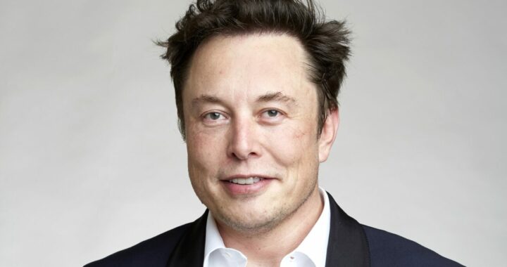 Elon Musk, une fortune qui frôle les 800 milliards de dollars