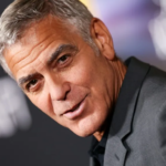 Quand George Clooney remercie ses amis avec une malette d’un million de dollars