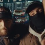Le rappeur Kampa dévoile son Ep intitulé « Rarement bleu » accompagné du clip « des trous dans mes sweatshirts »
